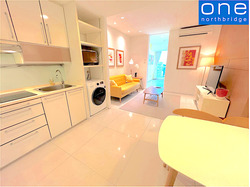 High Street Centre (D6), Apartment #553645081